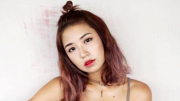 Kryz Uy Biography: Blogger, Age, Husband, Children, YouTube, Net Worth, Fashion, Lifestyle, Education, Marriage