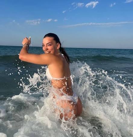 Stella Caldirola Biography: Age, TikTok, Fitness, Height, Career, Nationality, Net Worth, Social Media, Content