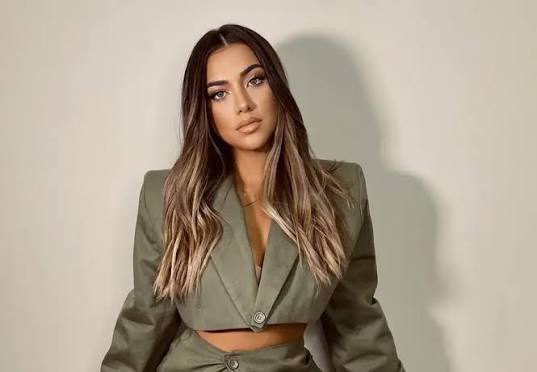 Sara Hoxha Biography: Age, Husband, Children, TV Shows, Net Worth, Family, Movies, Social Media, Height