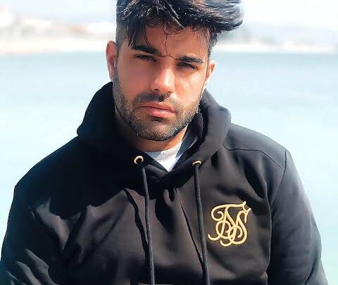 Tobbalink Biography: Net Worth, Age, Parents, Wife, Height, TikTok, Family