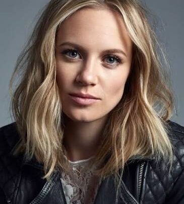 Danielle Savre Biography: Husband, Age, Kids, Height, Net Worth, Parents, Movies & TV Shows, Partner