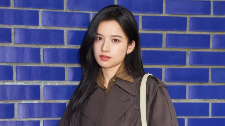 Zhang Jingyi Biography: Awards, Movies, Age, Net Worth, Siblings, Parents
