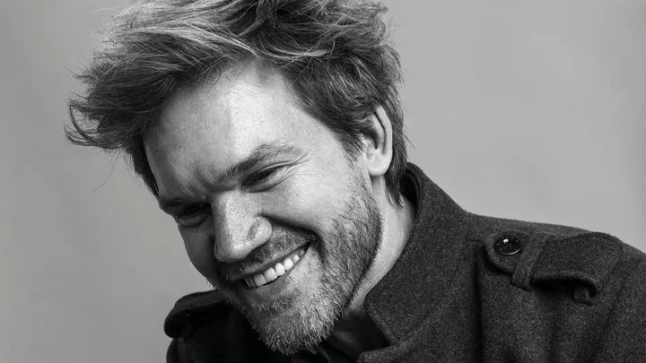 Juan Gil Navarro Biography: Age, Net Worth, Height, Movies, Parents, Movies, Spouse