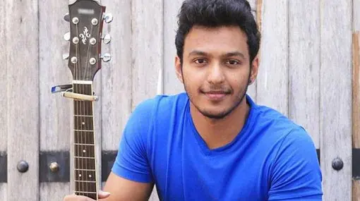 Nadeemal Perera Biography: Songs, Age, Net Worth, Siblings, Parents, Height, Girlfriend