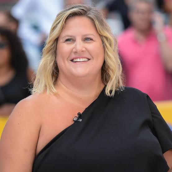 Bridget Everett Biography: Age, TV Shows, Net Worth, Comedy, Movies, Parents, Height Bridget Everett Biography: Age, TV Shows, Net Worth, Comedy, Movies, Parents, Height