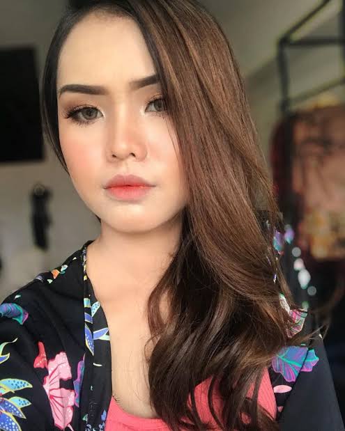 Bella Astillah Biography: Age, Husband, Net Worth, Height, Children, Movies, Divorce Bella Astillah Biography: Age, Husband, Net Worth, Height, Children, Movies, Divorce