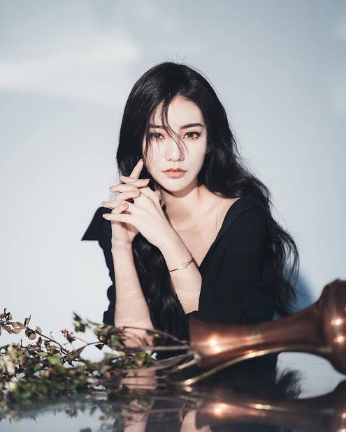 Weng Xiaofei Biography: Age, Boyfriend, Net Worth, Height, Movies, Songs, Career Weng Xiaofei Biography: Age, Boyfriend, Net Worth, Height, Movies, Songs, Career