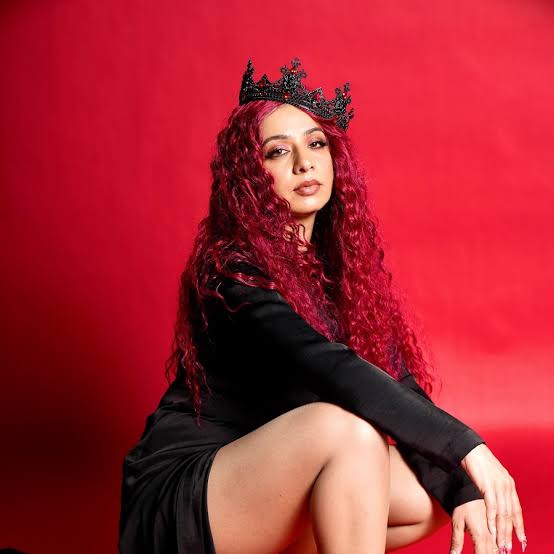 Jasmine Sandlas Biography: Age, Boyfriend, Net Worth, Songs, Albums, Height, Parents, Movies Jasmine Sandlas Biography: Age, Boyfriend, Net Worth, Songs, Albums, Height, Parents, Movies