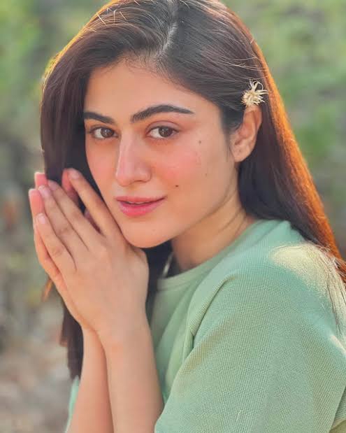 Hina Afridi Biography: Age, Boyfriend, Net Worth, Height, Parents, Movies & TV Shows, Social Media Hina Afridi Biography: Age, Boyfriend, Net Worth, Height, Parents, Movies & TV Shows, Social Media