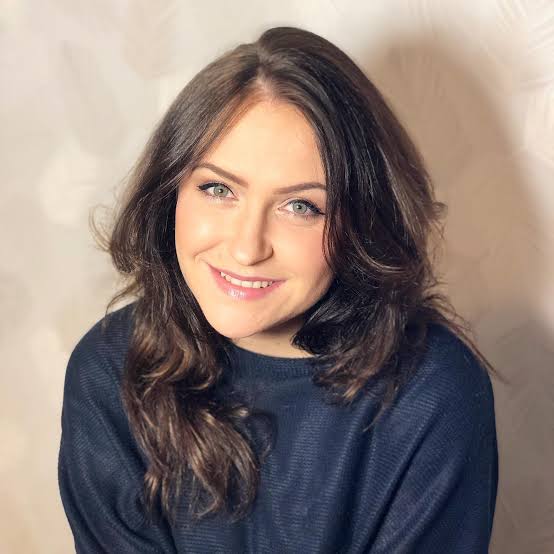 Stanislava Mykhaylo Biography: Husband, Age, Daughter, Net Worth, Height, YouTube, Instagram Stanislava Mykhaylo Biography: Husband, Age, Daughter, Net Worth, Height, YouTube, Instagram