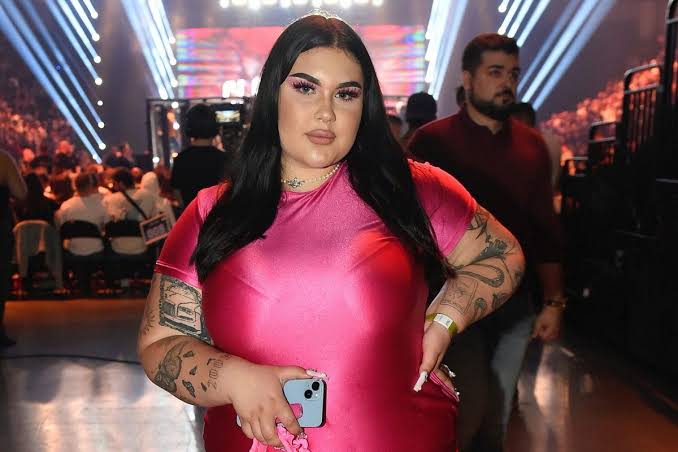 Sugar Denny Biography: Real Name, Age, Boyfriend, Net Worth, Height, Parents, YouTube, Controversies Sugar Denny Biography: Real Name, Age, Boyfriend, Net Worth, Height, Parents, YouTube, Controversies
