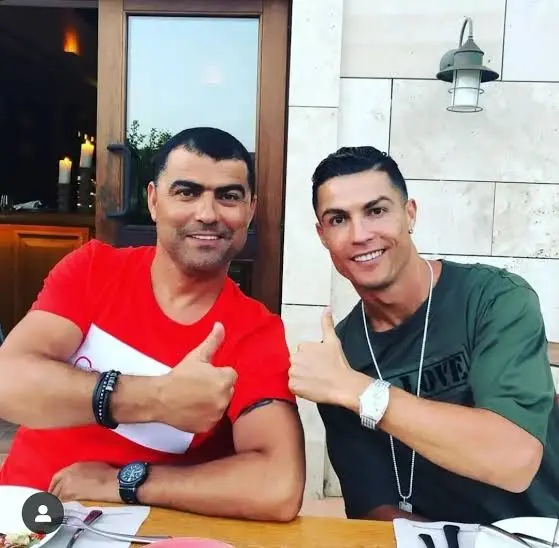 Cristiano Ronaldo’s Brother, Hugo Dos Santos Aveiro Bio: Age, Wife, Children, Net Worth, Height, Parents Cristiano Ronaldo’s Brother, Hugo Dos Santos Aveiro Bio: Age, Wife, Children, Net Worth, Height, Parents