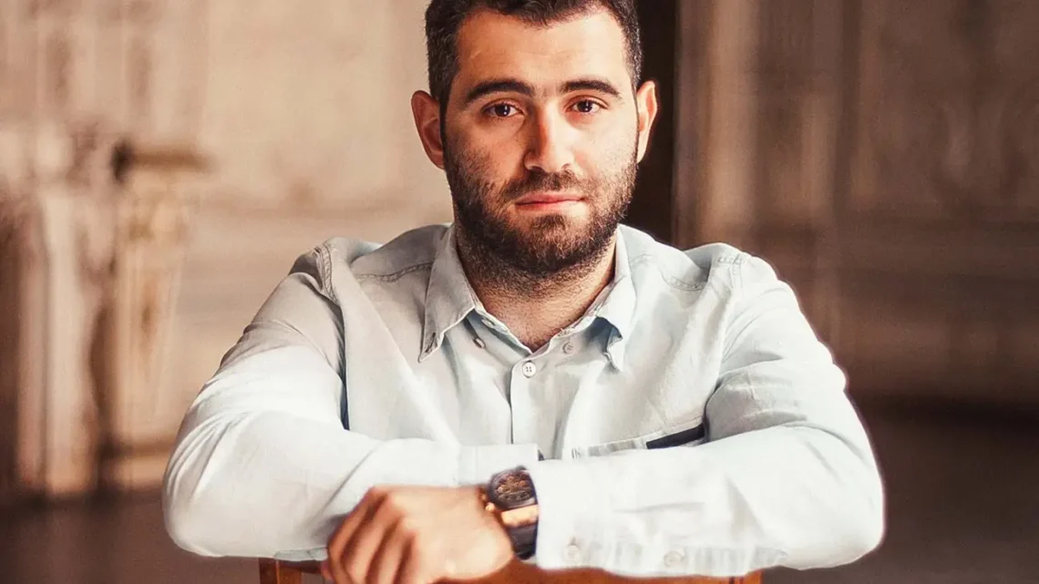 Lev Binzumovich Leviev Biography: Age, Net Worth, VK, Wife, Investments, LVL1 Group, Blockchain Lev Binzumovich Leviev Biography: Age, Net Worth, VK, Wife, Investments, LVL1 Group, Blockchain