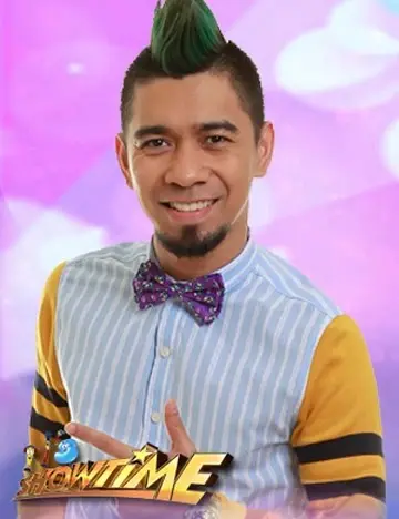 Teddy Corpuz Biography: Wife, Age, Children, Net Worth, Height, Parents, Rocksteddy Teddy Corpuz Biography: Wife, Age, Children, Net Worth, Height, Parents, Rocksteddy