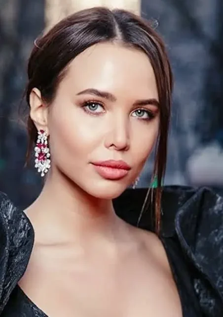 Anastasia Reshetova Biography: Career, Age, Net Worth, Husband, Children, Business Anastasia Reshetova Biography: Career, Age, Net Worth, Husband, Children, Business