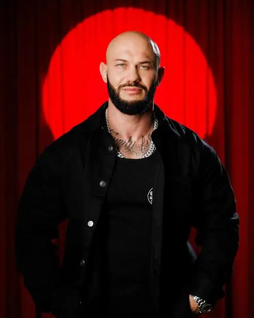 GeeGun Biography: Age, Wife, Net Worth, Songs, Height, Parents, Albums GeeGun Biography: Age, Wife, Net Worth, Songs, Height, Parents, Albums