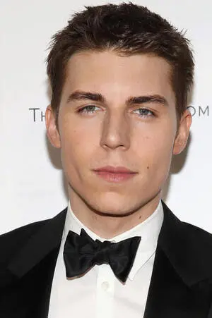 Nolan Gerard Funk Bio: Age, Height, Net Worth, Glee, Partner, Movies & TV Shows, Parents Nolan Gerard Funk Bio: Age, Height, Net Worth, Glee, Partner, Movies & TV Shows, Parents