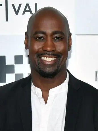 D. B. Woodside Biography: Movies, TV Shows, Age, Net Worth, Height, Parents, Kids D. B. Woodside Biography: Movies, TV Shows, Age, Net Worth, Height, Parents, Kids