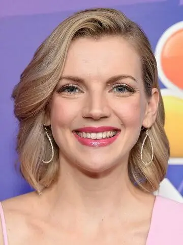 Kara Killmer Biography: Age, Net Worth, Husband, Movies, TV Shows, Parents, Instagram Kara Killmer Biography: Age, Net Worth, Husband, Movies, TV Shows, Parents, Instagram