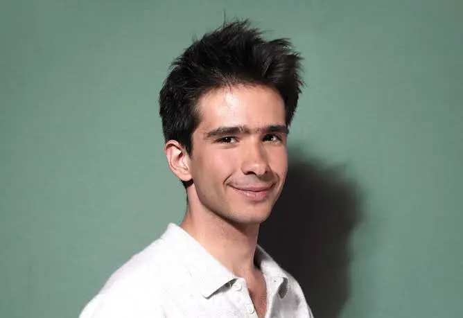 Juan Branco Biography: Wife, Age, Net Worth, Books, Height, Legal Cases, Activism Juan Branco Biography: Wife, Age, Net Worth, Books, Height, Legal Cases, Activism
