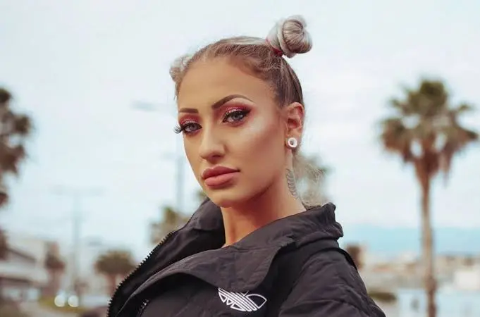 Ela Jerković Biography: Age, Boyfriend, Net Worth, YouTube, Songs, Movies, Height Ela Jerković Biography: Age, Boyfriend, Net Worth, YouTube, Songs, Movies, Height