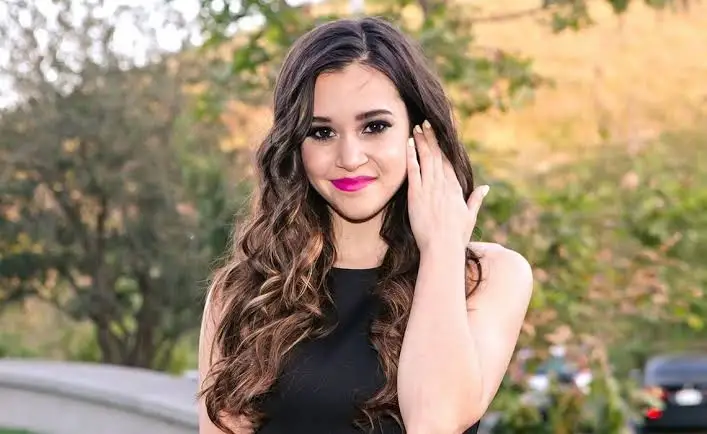 Megan Nicole Biography: Husband, Age, Net Worth, Height, Parents, YouTube, Songs Megan Nicole Biography: Husband, Age, Net Worth, Height, Parents, YouTube, Songs