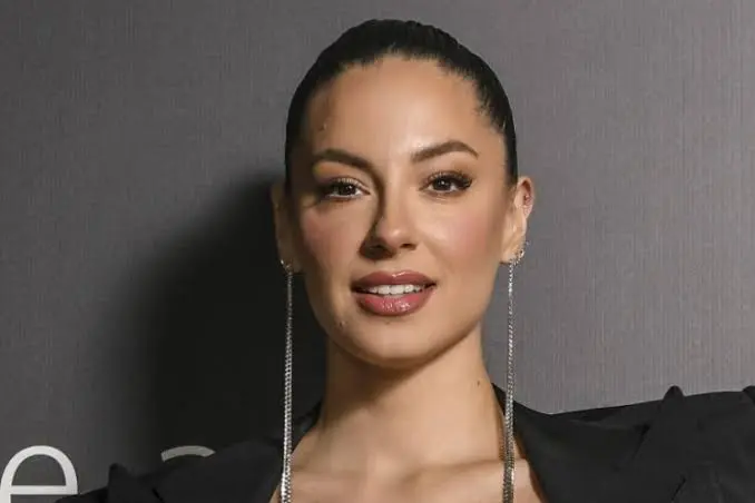 Sara Jo Biography: Age, Boyfriend, Net Worth, Songs, Albums, Parents, Height, Eurovision Sara Jo Biography: Age, Boyfriend, Net Worth, Songs, Albums, Parents, Height, Eurovision