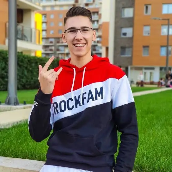 Dex Rock Biography: Age, Net Worth, YouTube, Girlfriend, Height, Parents Dex Rock Biography: Age, Net Worth, YouTube, Girlfriend, Height, Parents