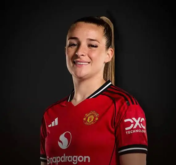 Ella Toone Biography: Age, Partner, Net Worth, Club, Height, Parents, Goals, Brand Ella Toone Biography: Age, Partner, Net Worth, Club, Height, Parents, Goals, Brand