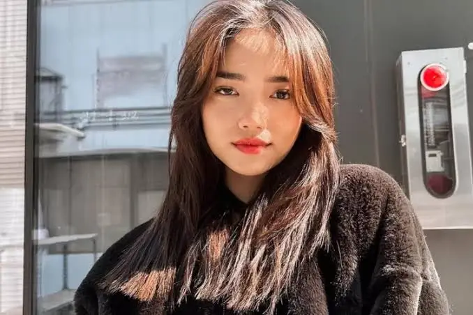 Fujianti Utami Putri Biography: Age, Boyfriend, Net Worth, Movies & TV Shows, Parents, Height Fujianti Utami Putri Biography: Age, Boyfriend, Net Worth, Movies & TV Shows, Parents, Height