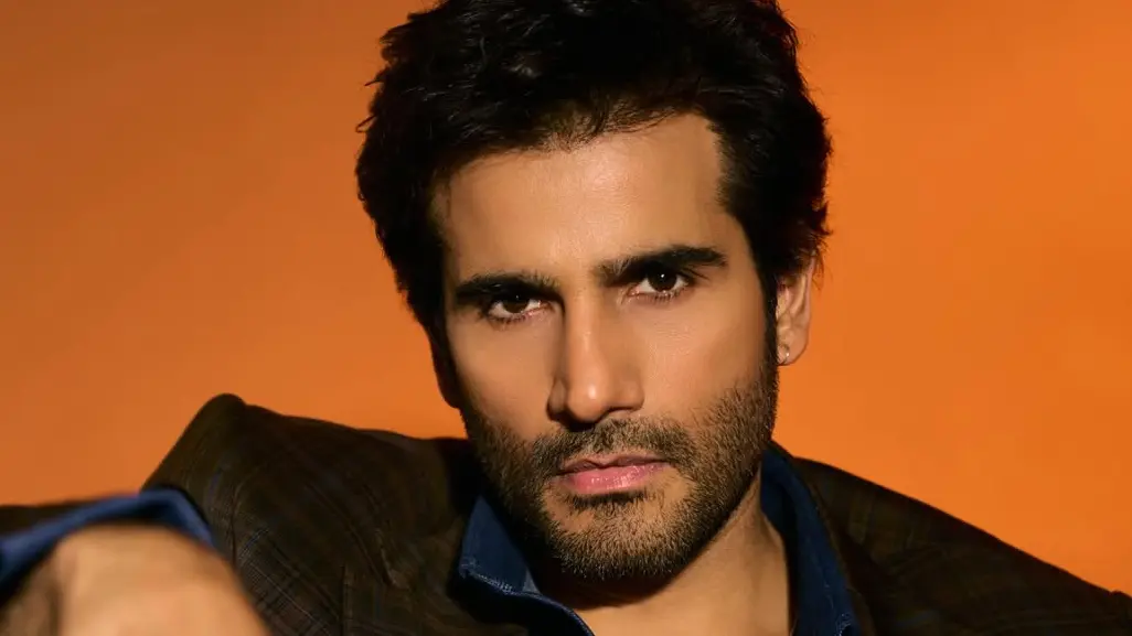 Karan Tacker Biography: Nationality, Age, Height, Net Worth, Movies, TV Shows, Wife