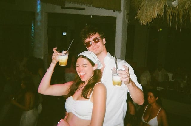 Kira kosarin’s husband, Max Chester Biography: Height, Wife, Age, Net Worth, Siblings, Parents, Music