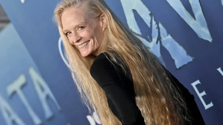 Suzy Amis Biography: Age, Wiki, Net Worth, Children, Height, Husband, Siblings