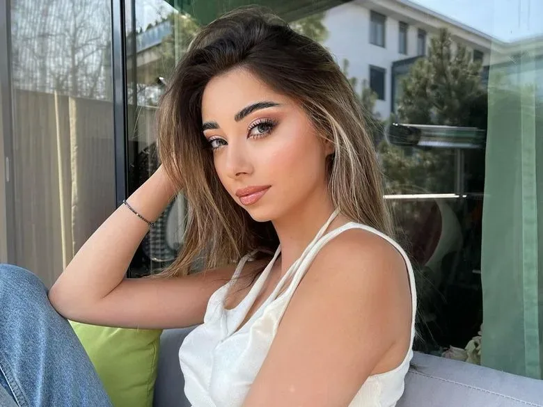 Smaranda Stirbu Biography: Age, Films, Net Worth, Height, Awards, Boyfriend, Pictures