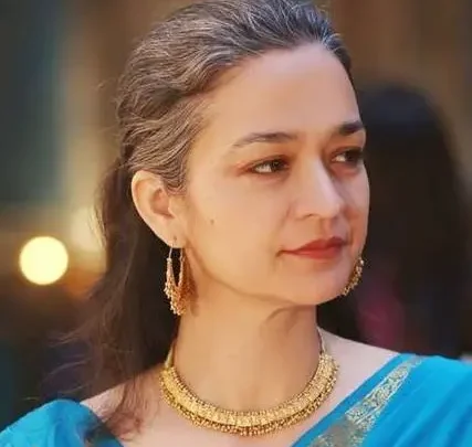 Samiya Mumtaz Biography: Husband, Age, Movies, Net Worth, Height, Parents, Dramas, Children