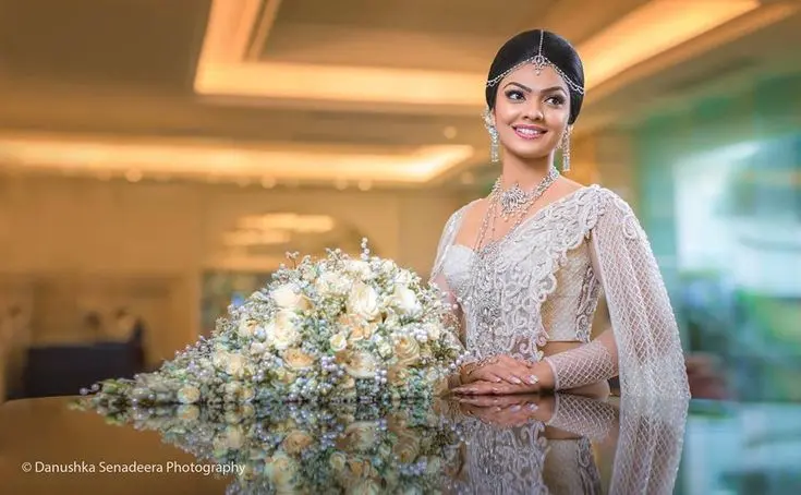 Mashi Siriwardene Biography: Husband, Age, Height, Net Worth, Movies, Awards