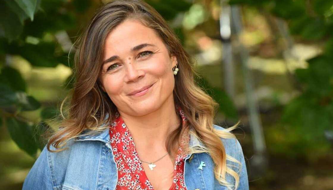 Blanche Gardin Biography: Films, TV Series, Comedies, Height, Awards, Age, Net Worth, Siblings, Parents, Books Blanche Gardin Biography: Films, TV Series, Comedies, Height, Awards, Age, Net Worth, Siblings, Parents, Books