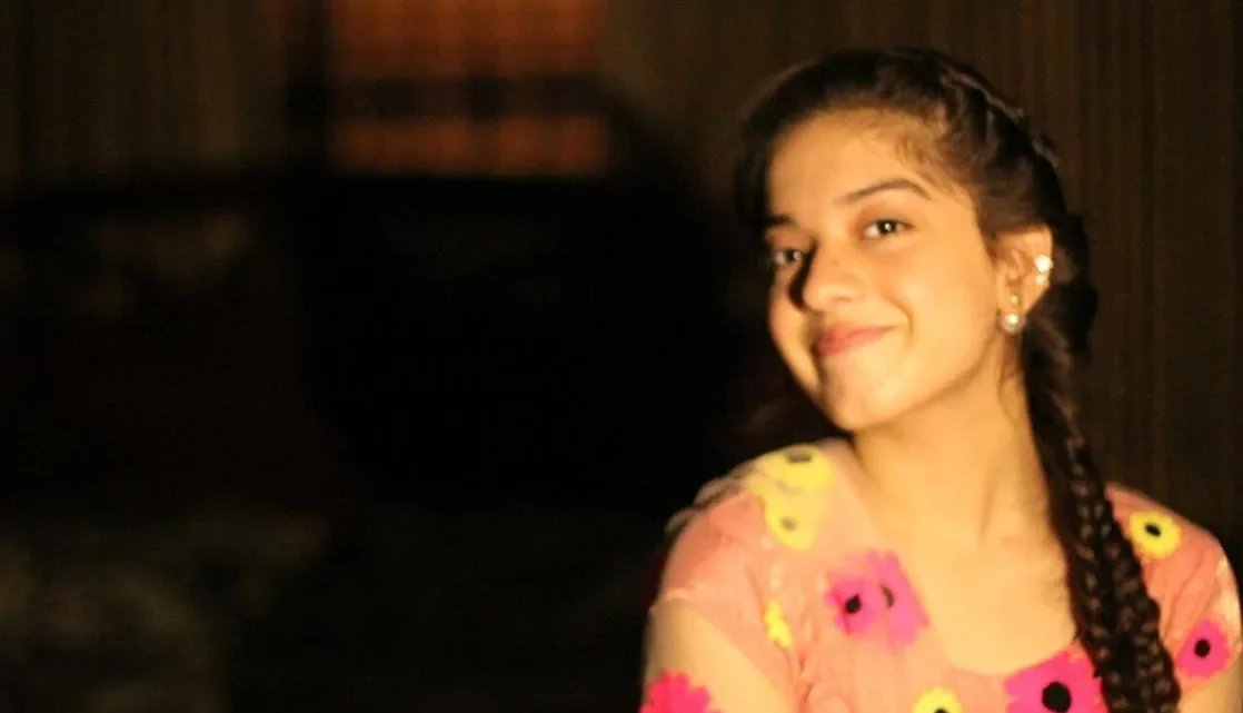 Arisha Razi Biography: Movies, Spouse, Comedy Shows, Height, Ethnicity, Age, Net Worth, Siblings, Parents