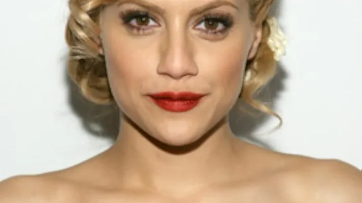Brittany Murphy Biography: Age, Films, Net Worth, Height, Awards, Husband, Songs, Parents, Siblings, Cause of Death