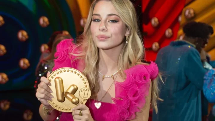 Steffi Mercie Biography: Age, Films, Net Worth, Height, Awards, Boyfriend, Instagram, Father