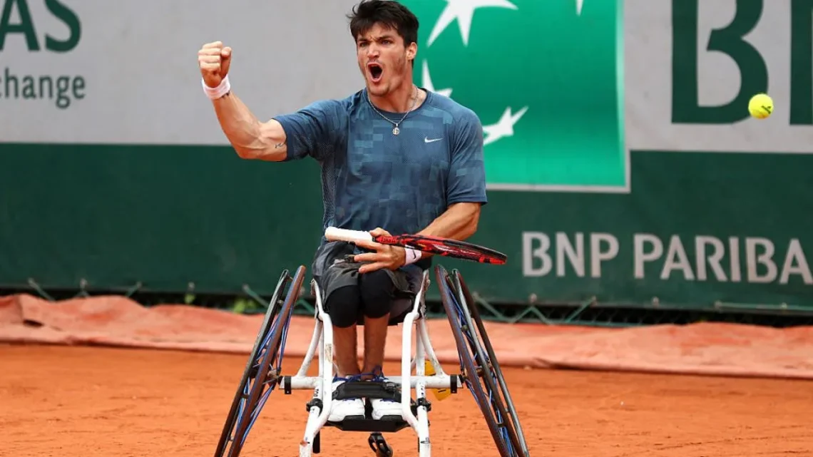 Gustavo Fernández Biography: Age, Wife, Net Worth, Height, Parents, Career, Titles
