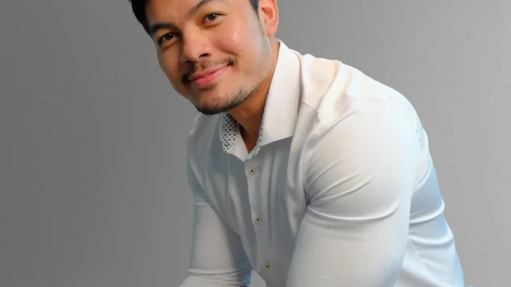 Hafiz Mahamad Biography: Wife, Child, Awards, Height, Ethnicity, Age, Net Worth, Siblings, Parents
