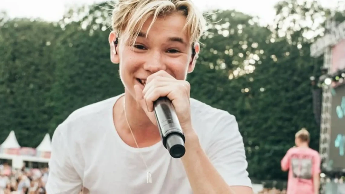 Martinus Gunnarsen Biography: Age, Girlfriend, Net Worth, Height, Parents, Nationality