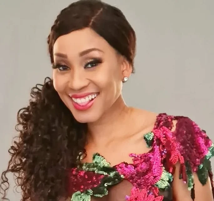 Kgomotso Christopher Biography: Husband, Age, Kids, Height, Net Worth, Parents, Movies & TV Shows