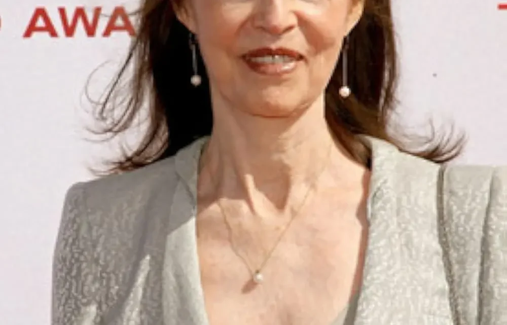 Barbara Feldon Biography: Films, Awards, Books, Husband, Age, Net Worth, Siblings, Height, Ethnicity, Parents Barbara Feldon Biography: Films, Awards, Books, Husband, Age, Net Worth, Siblings, Height, Ethnicity, Parents