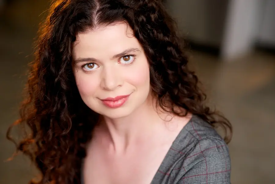 Abby Wilde Biography: Age, Net Worth, Children, Wikipedia, YouTube, Nationality