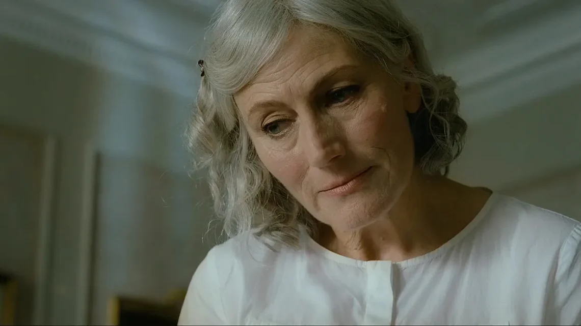Geraldine James Biography: Child, Husband, Age, Net Worth, Siblings, Height, Ethnicity, Parents, Films, Awards