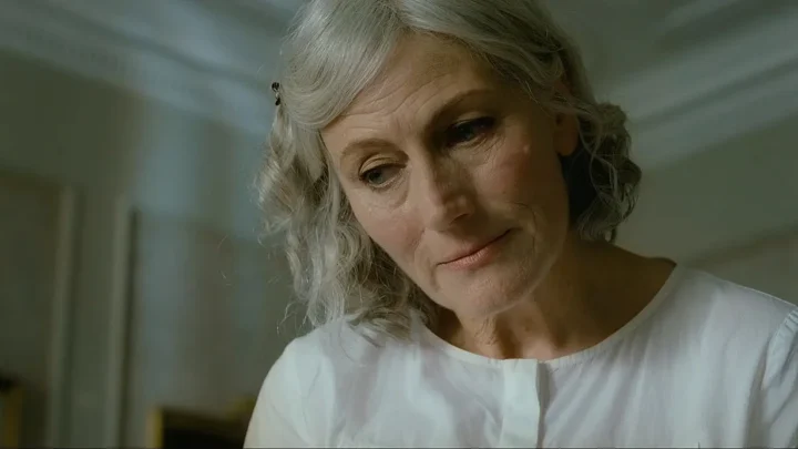 Geraldine James Biography: Child, Husband, Age, Net Worth, Siblings, Height, Ethnicity, Parents, Films, Awards