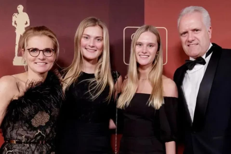 Meet Sarina Wiegman’s Children: Lauren Glotzbach and Sacha Glotzbach Meet Sarina Wiegman’s Children: Lauren Glotzbach and Sacha Glotzbach