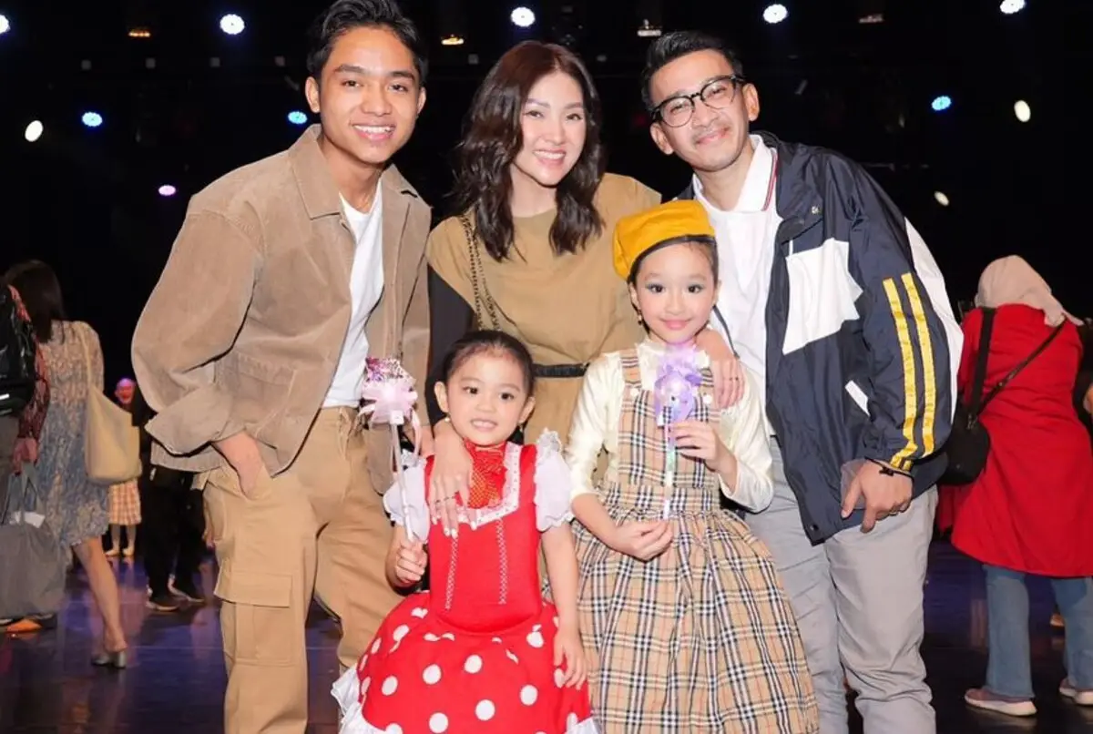 hendri klow Meet Sarwendah Tan's Parents: Hendri Klow and Rospita Tyoa
